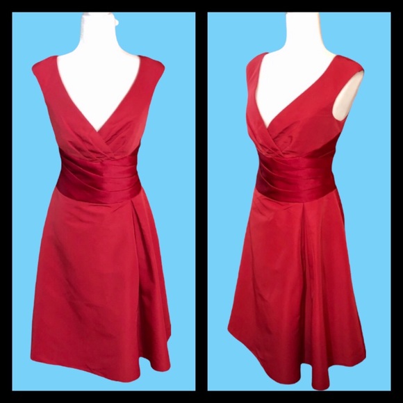 Vintage Dresses & Skirts - Elegant Red Formal Dress